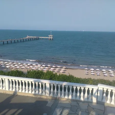 Daire Flora Beach 1 Burgaz